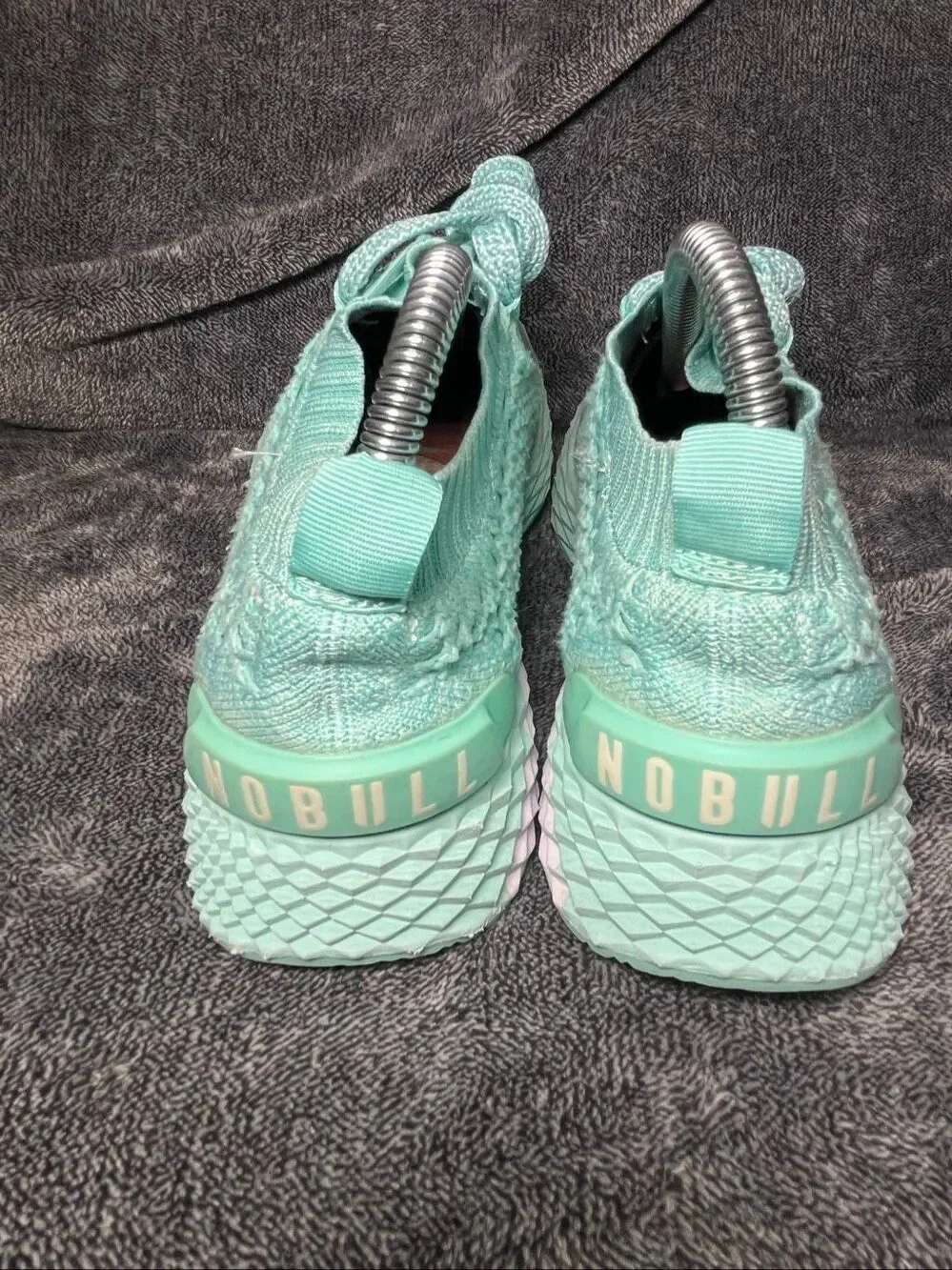 NOBULL knit runner